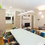 Antonio\'s Luxury Suites